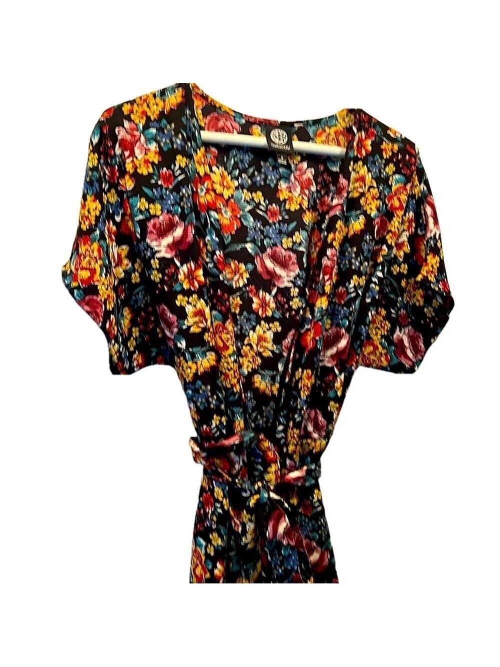 Bobeau Maxi Wrap Dress, SZ S, PTP 18”, L 54” Curves up in front, Elegant Look - Picture 7 of 11